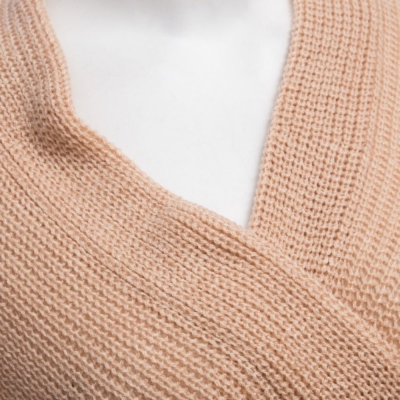 Clearance NO OFFERS slouchy off shoulder sweater - Picture 3 of 6